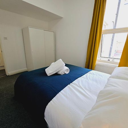 The Flat - 2 Bedroom Apartment 런던 외부 사진